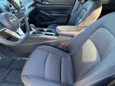 Certified 2025 Nissan Altima 2.5 SV image 18