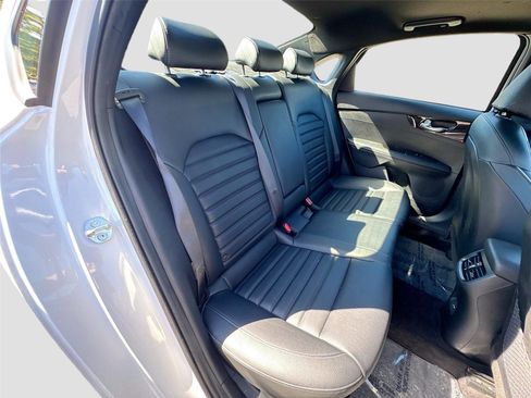 Used 2024 Kia Forte GT-Line w/ GT-Line Premium Package image 25