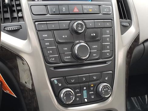Used 2015 Buick Verano Convenience image 25