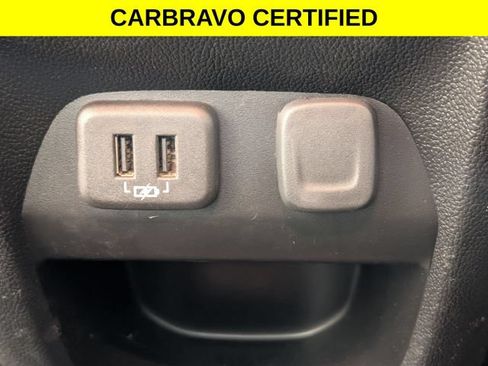 Certified 2022 GMC Canyon AT4 w/ Trailering Package AWD/4WD image 23