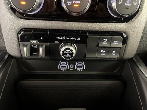 New 2026 RAM 1500 Big Horn AWD/4WD image 24
