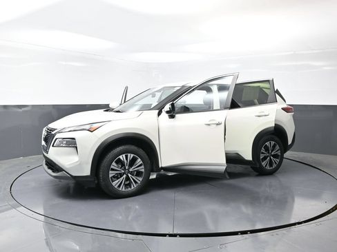 Used 2023 Nissan Rogue SV AWD/4WD image 56