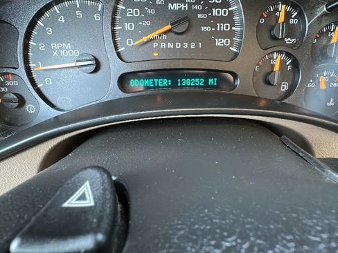Used 2006 Chevrolet Silverado 1500 LT RWD image 15