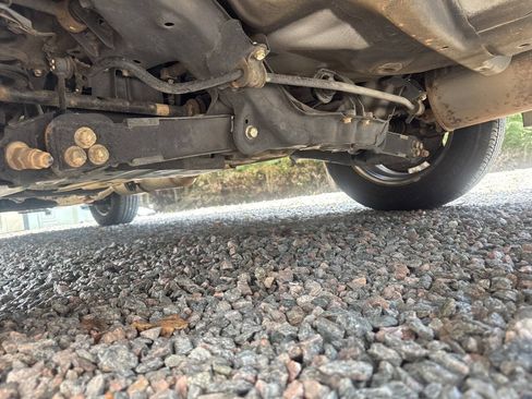 Used 2005 Honda CR-V LX image 8