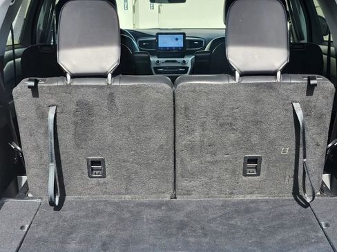 Certified 2023 Ford Explorer XLT w/ Equipment Group 202A image 21