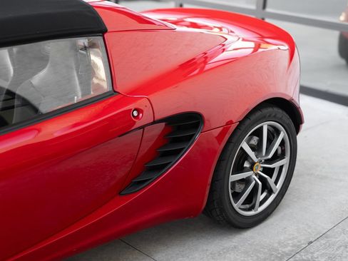 Used 2005 Lotus Elise RWD image 11