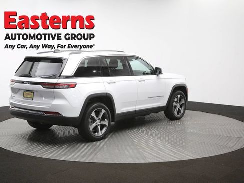 Used 2023 Jeep Grand Cherokee 4WD 4xe image 43