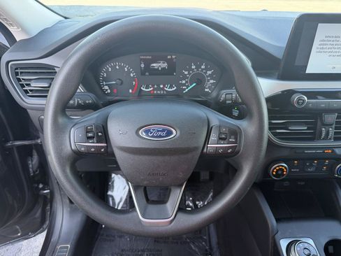 Used 2022 Ford Escape SE AWD/4WD image 25