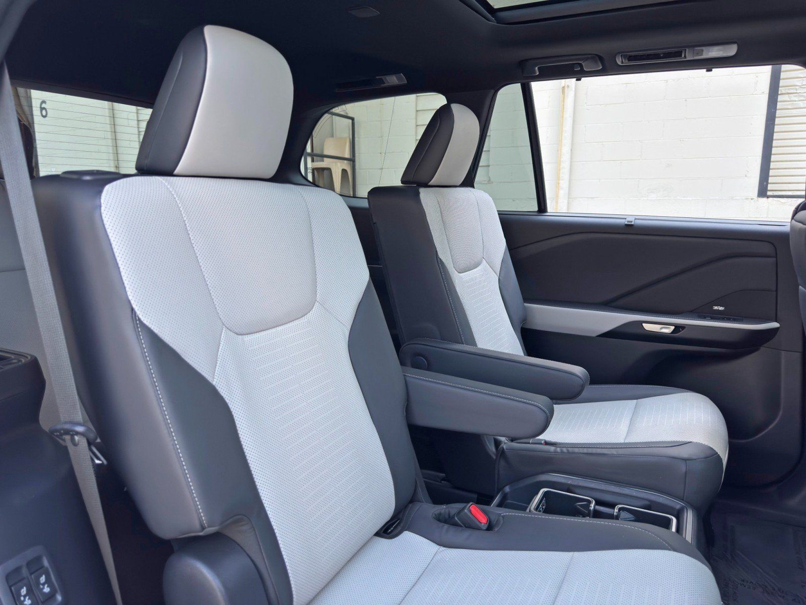 Used 2025 Lexus TX 350 AWD w/ Technology Package image 40