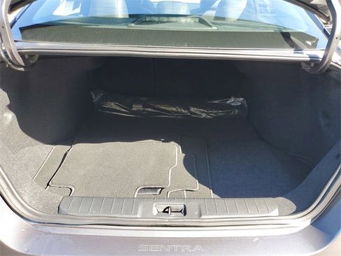 Certified 2024 Nissan Sentra SR w/ SR Premium Package image 6