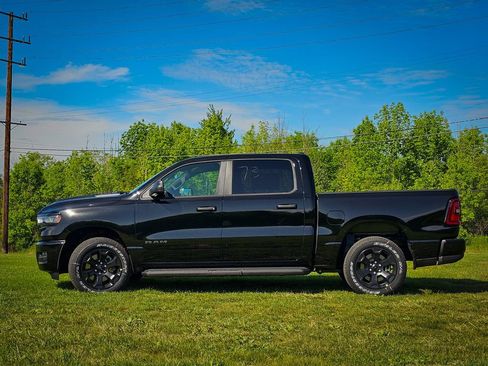 New 2026 RAM 1500 Express AWD/4WD image 7