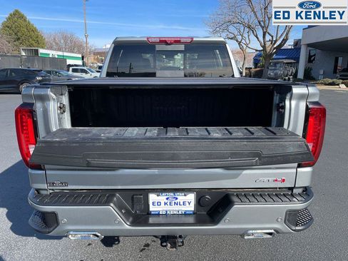 Used 2025 GMC Sierra 1500 AT4 w/ AT4 Premium Package image 34
