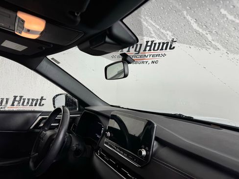 Used 2023 Mitsubishi Outlander SE Black Edition image 31