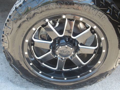 Used 2015 Chevrolet Silverado 2500 LTZ w/ Snow Plow Prep Package AWD/4WD image 6