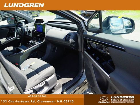 Used 2024 Subaru Solterra AWD/4WD image 8
