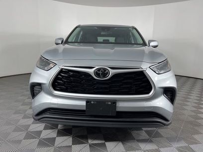 Used 2023 Toyota Highlander L
