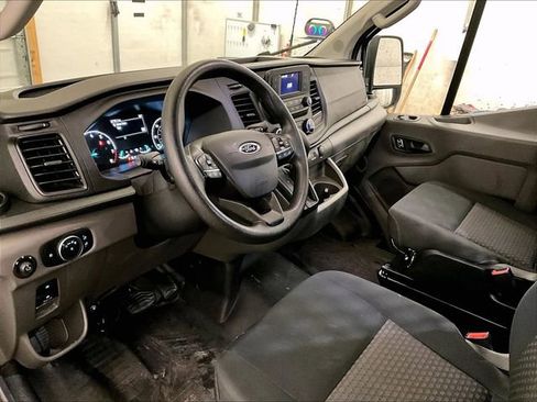 Used 2024 Ford Transit 250 Low Roof AWD w/ Exterior Upgrade Package image 12