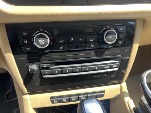 Used 2014 BMW X1 xDrive35i AWD/4WD image 12