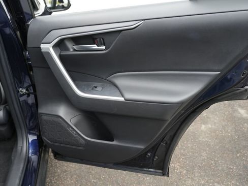 Used 2023 Toyota RAV4 XLE FWD image 33