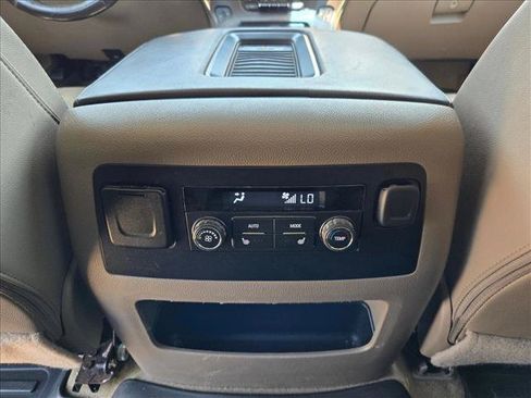 Used 2017 Chevrolet Tahoe LT w/ Luxury Package RWD image 15