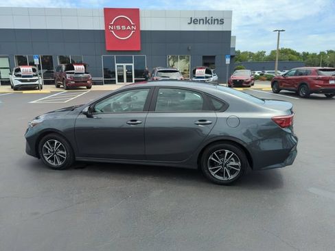 Used 2024 Kia Forte LXS FWD image 10