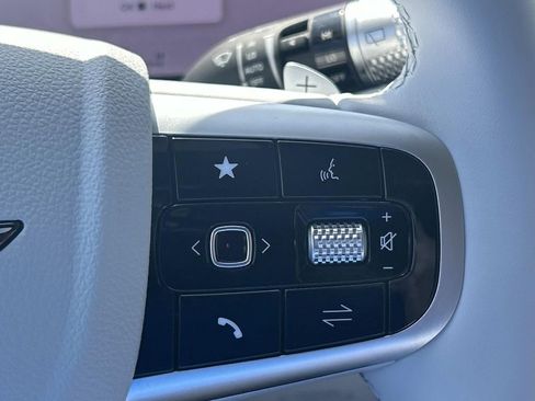 New 2026 Genesis GV70 2.5T Advanced image 31