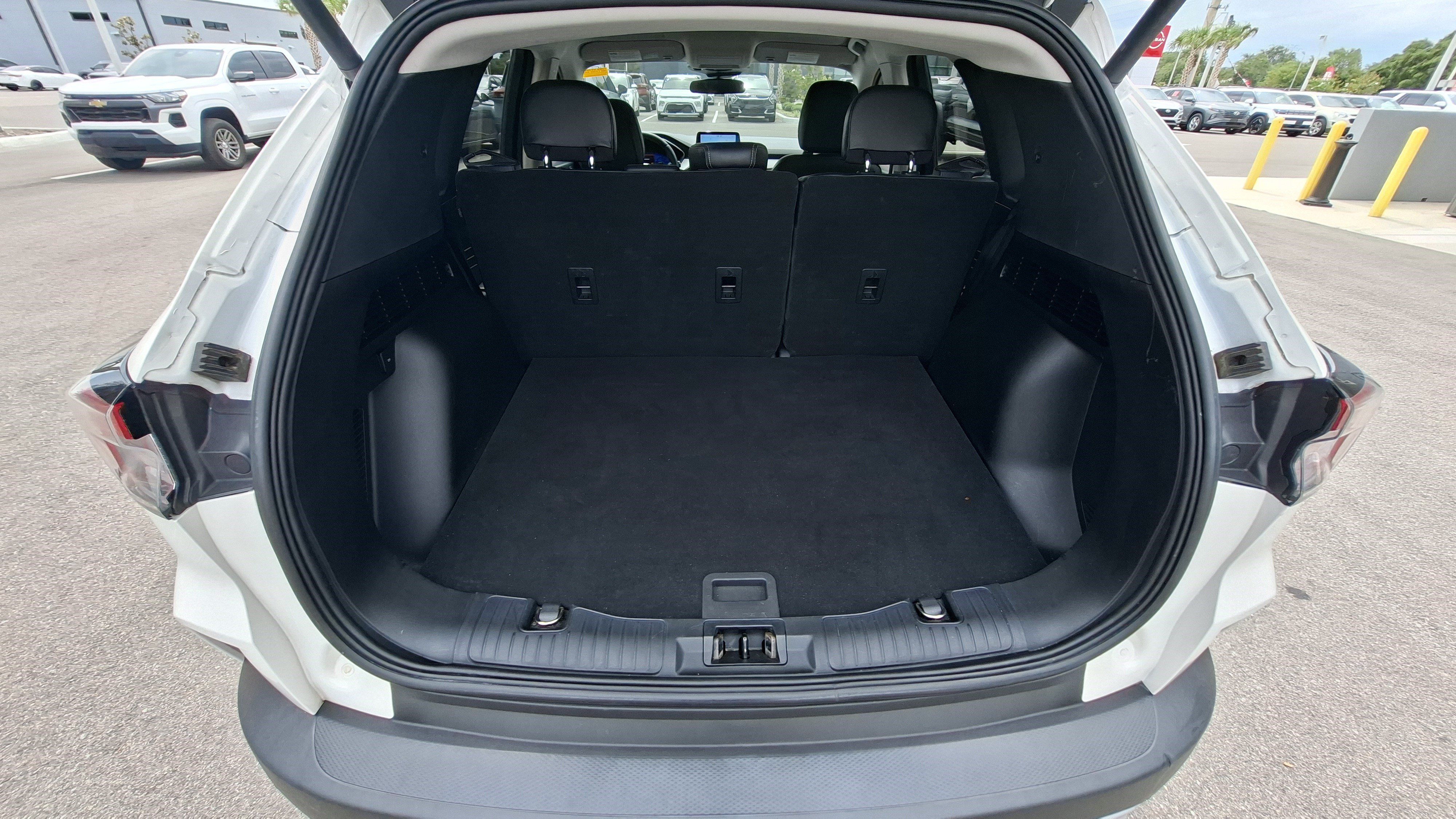 Used 2021 Ford Escape SEL w/ Technology Package FWD image 21