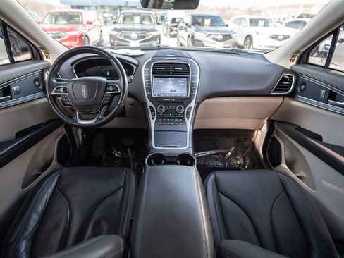 Used 2020 Lincoln Nautilus Reserve w/ Equipment Group 201A image 14