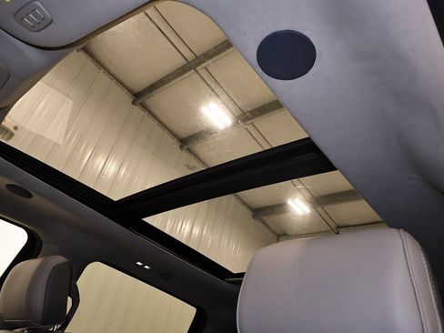 Certified 2026 Ford F350 Platinum w/ Platinum Plus Package image 38