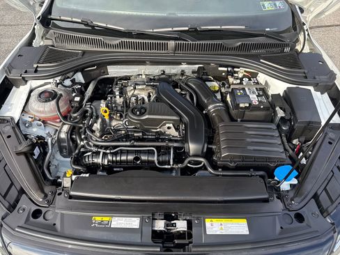 Used 2023 Volkswagen Jetta Sport image 22