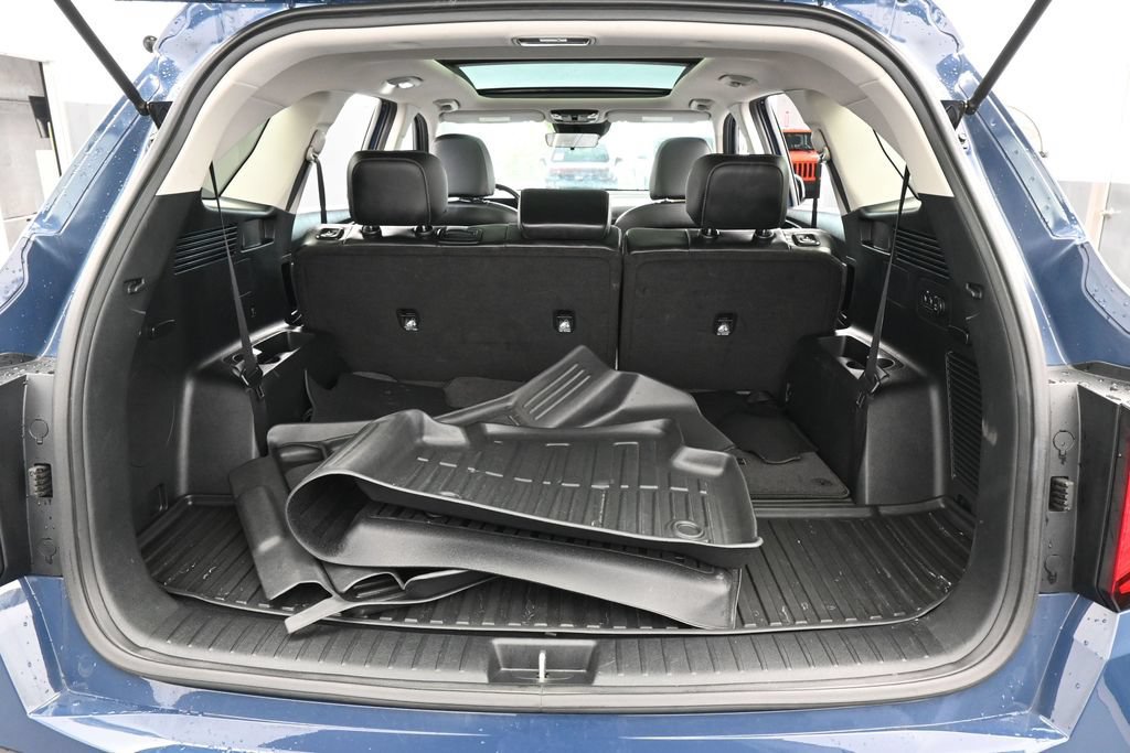 Used 2025 Kia Sorento S w/ Panoramic Sunroof Package FWD image 37