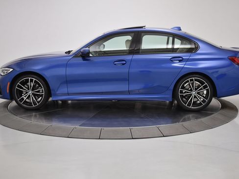 Used 2022 BMW 330i xDrive Sedan w/ M Sport Package AWD/4WD image 17