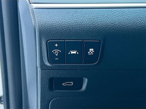 Used 2021 Kia K5 GT-Line image 10