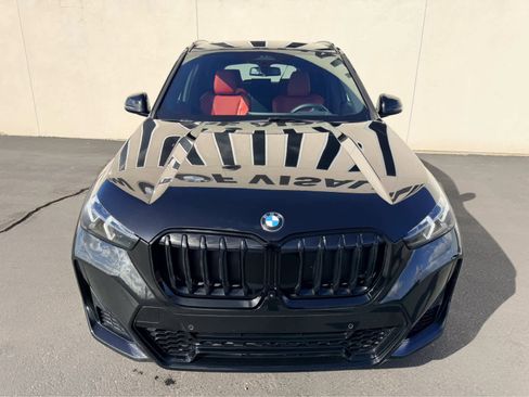 Used 2025 BMW X1 xDrive28i w/ Premium Package image 2
