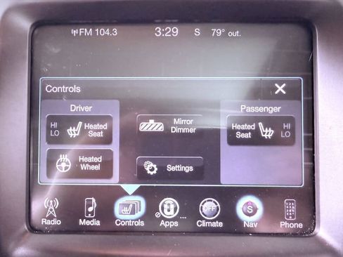 Used 2015 Jeep Cherokee Trailhawk w/ Comfort/Convenience Group image 15