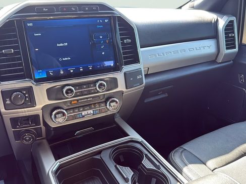 Used 2022 Ford F250 Lariat w/ Tremor Off-Road Package AWD/4WD image 20