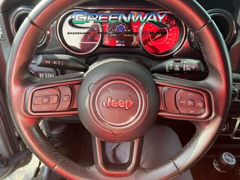Used 2022 Jeep Wrangler Unlimited Sport AWD/4WD image 10