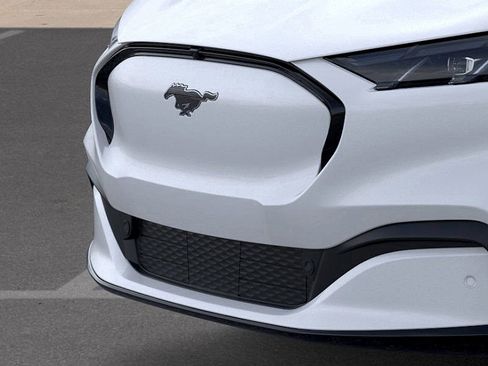 New 2025 Ford Mustang Mach-E Premium RWD image 17