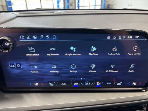 New 2026 Chevrolet Traverse LT image 21