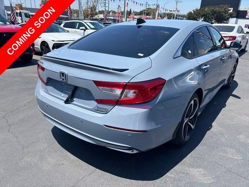Used 2022 Honda Accord Sport image 4