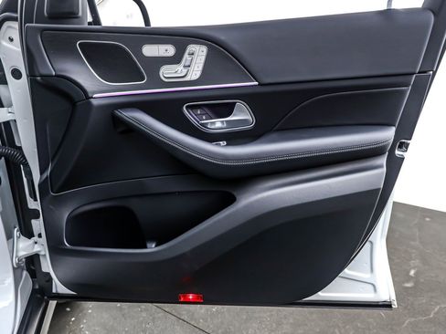 Certified 2025 Mercedes-Benz GLE 350 4MATIC image 26