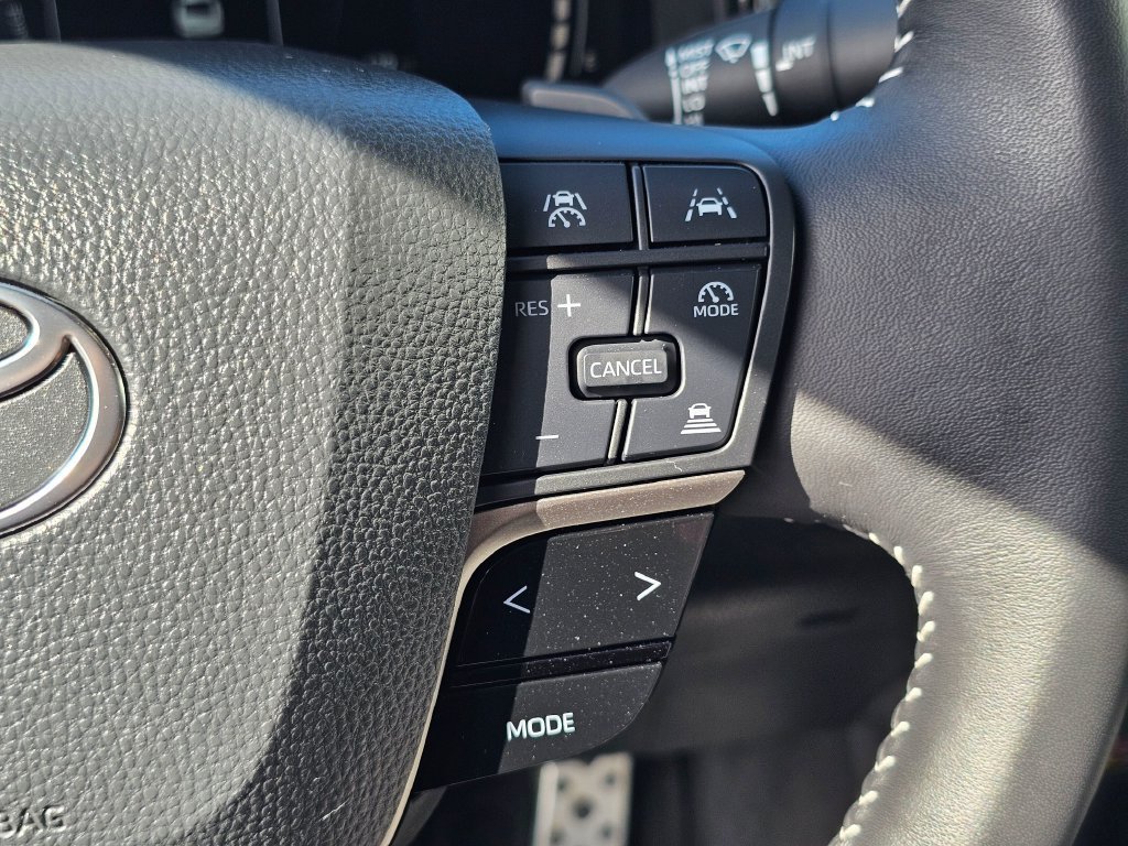 Certified 2025 Toyota Camry SE w/ Convenience Package AWD/4WD image 28