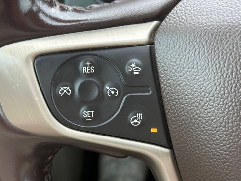 Used 2018 GMC Acadia Denali FWD image 17