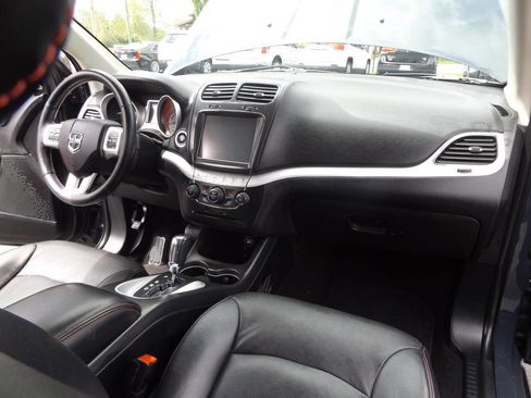 Used 2018 Dodge Journey GT AWD/4WD image 27