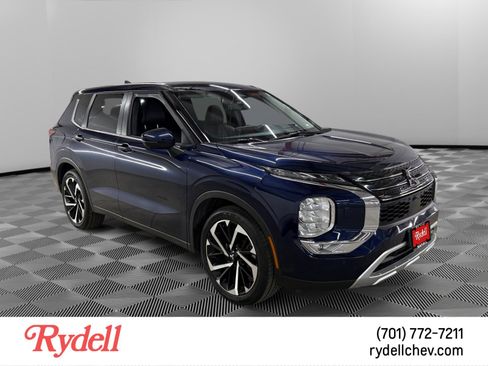 Used 2024 Mitsubishi Outlander SE AWD/4WD image 7