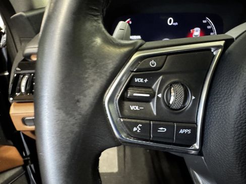 Certified 2023 Acura MDX FWD w/ Technology Package image 18