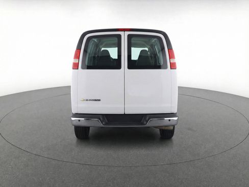 Used 2025 Chevrolet Express 3500 LT w/ LT Preferred Equipment Group image 6