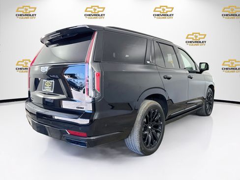 Used 2022 Cadillac Escalade Sport w/ Touring Package RWD image 8