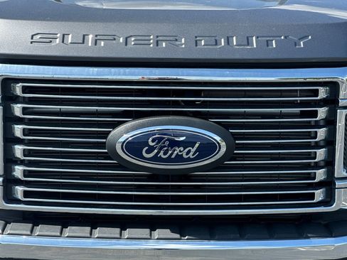 Used 2021 Ford F350 XL w/ STX Appearance Package AWD/4WD image 42