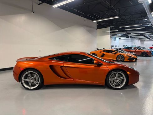 Used 2012 McLaren MP4-12C Coupe RWD image 11